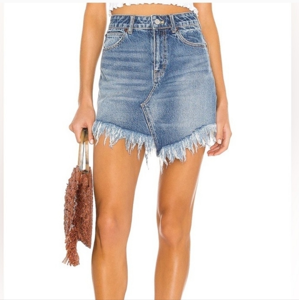 Free People Distressed Bailey Denim mini Skirt #019